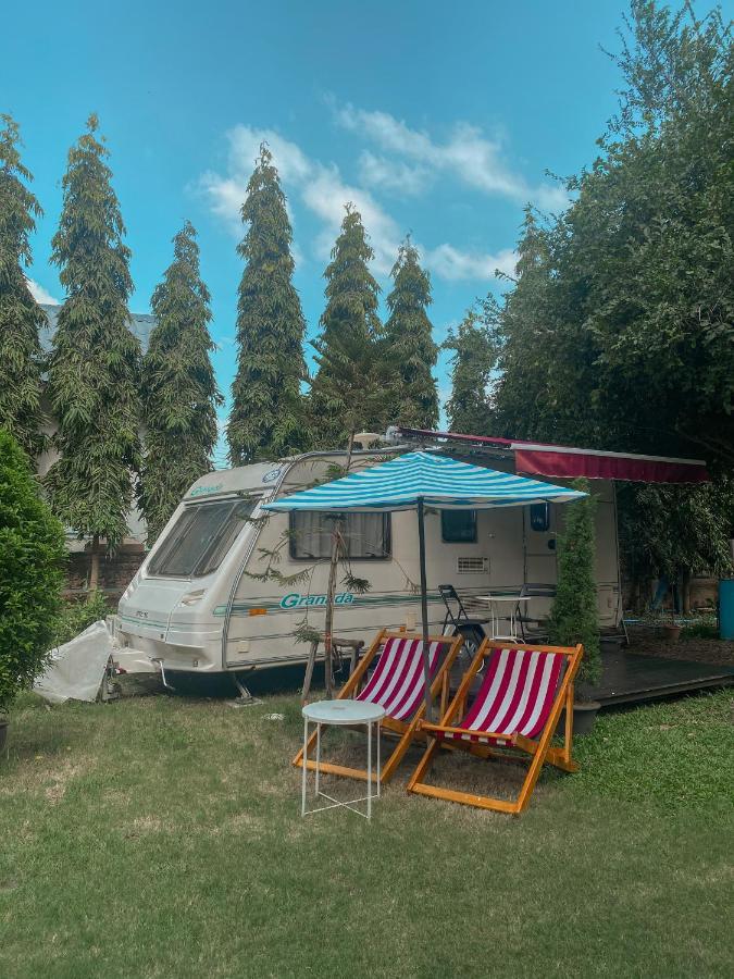 Nice Nite Campervans Phra Nakhon Si Ayutthaya Exterior photo